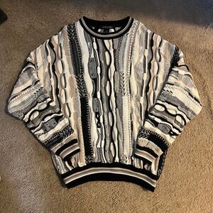 COOGI Multicolor Patterned Crewneck Sweater